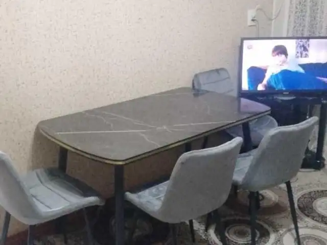 Стол и стулья, Душанбе