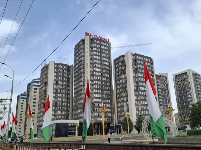 2-комн. квартира, 16 этаж, 68 м², Цирк, Душанбе