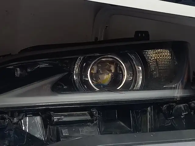 Передние фары на lexus es 350, Душанбе