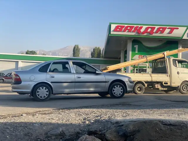 Opel Vectra B