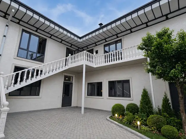 2-этажный, 11 комнатный дом, 450 м², Ашан, Душанбе