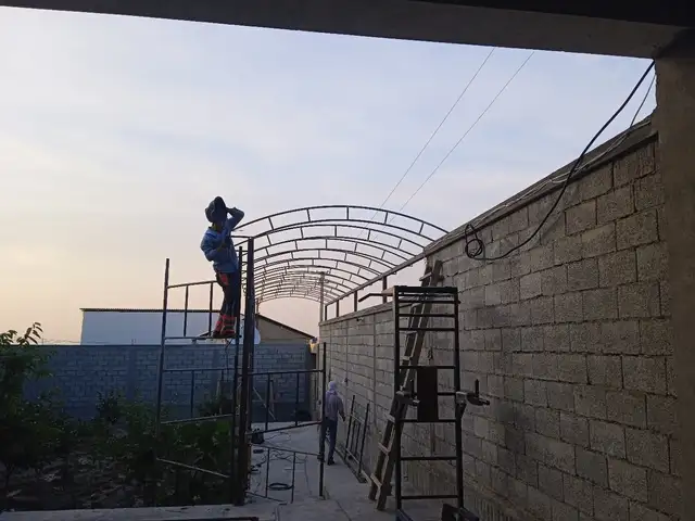 Услуга сварщика, Исфара