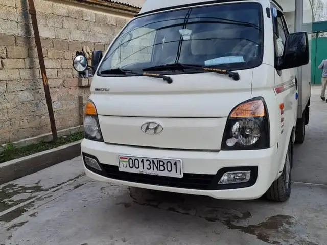 Бортовой Hyundai Porter, 2011, Душанбе