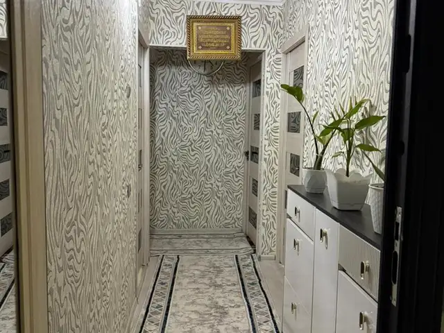 Комната в 4-комн. квартире, 2 этаж, 89м², Зарафшон, Душанбе