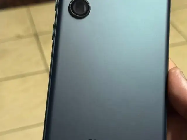 Samsung Galaxy S22 ultra, Хуҷанд