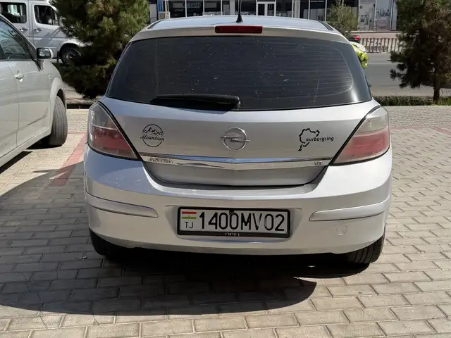 Opel Astra H