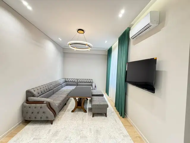 2-комн. квартира, 6 этаж, 47 м², 12 мкр, Хуҷанд