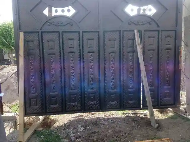 Ворота, Душанбе