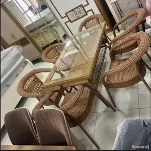 Стол со стульями, Душанбе