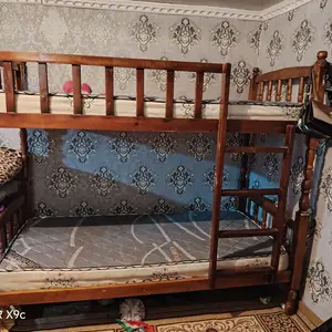 Диван ду этажа, Душанбе