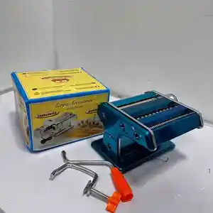 Ручная тестораскатка, Душанбе