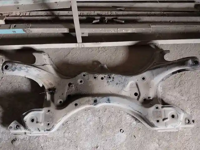 Балка передняя от Toyota Carolla, Душанбе