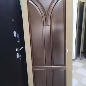 Дверь, Душанбе