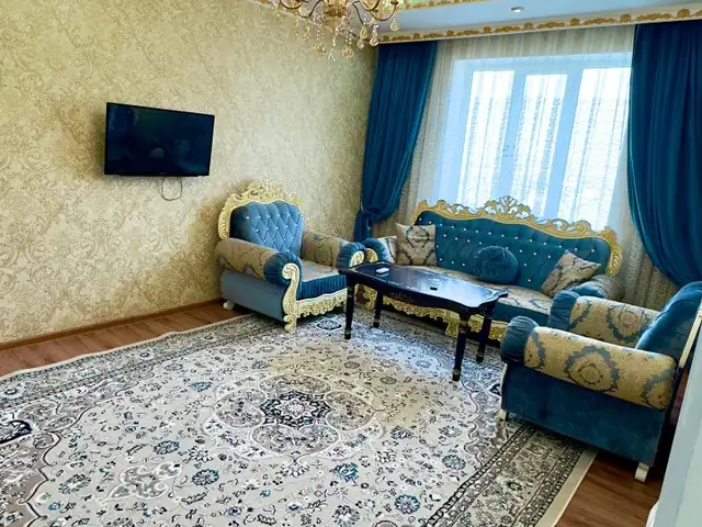 2-комн. квартира, 9 этаж, 64м², 18мкр, Хуҷанд