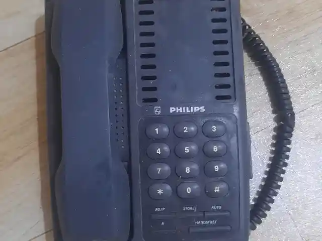 Телефон Philips на запчасти, Душанбе
