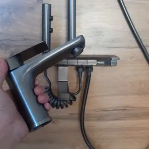 Стойка для душа, Душанбе