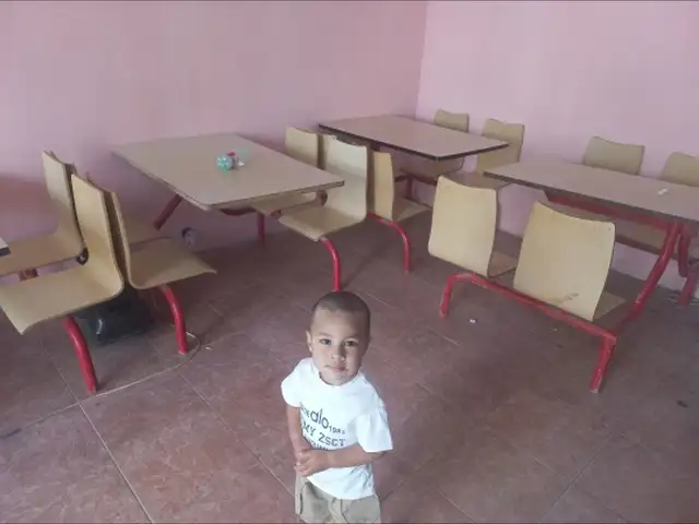 Стол стул, Турсунзаде