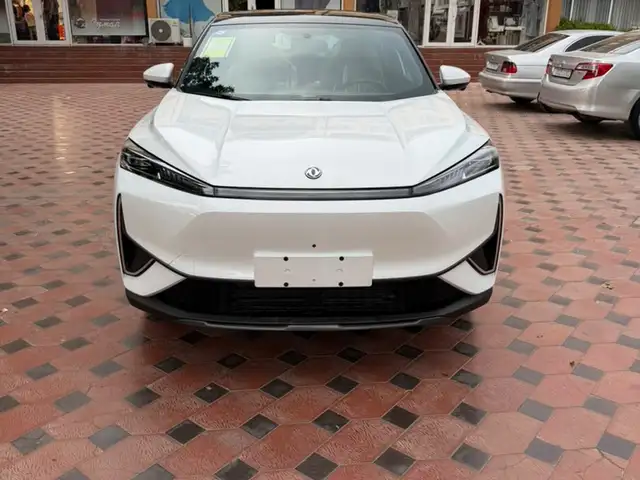 Dongfeng L7