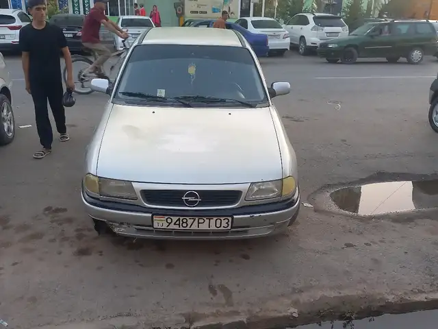 Opel Astra F