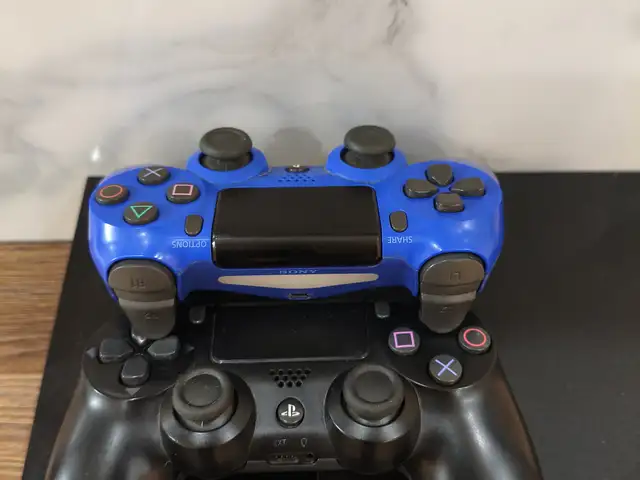 Игровая приставка Sony PlayStation 4 pro, Душанбе