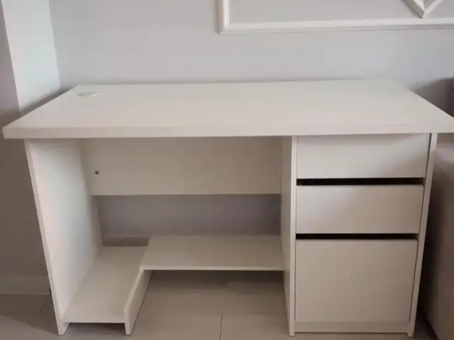 Стол, Душанбе