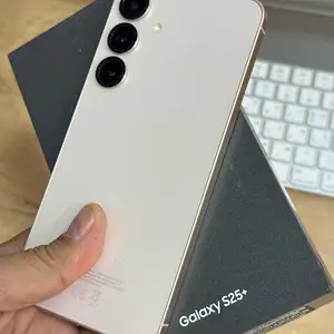 Samsung Galaxy S25 Plus 12/256gb, Худжанд