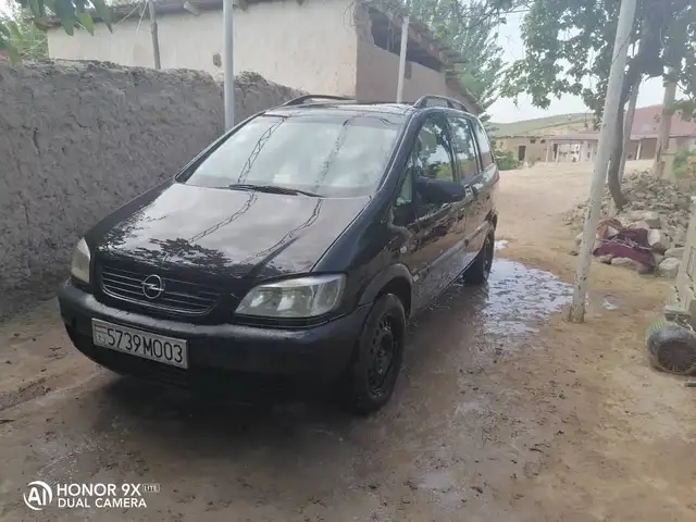 Opel Zafira