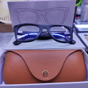 Очки Ray Ban, Худжанд