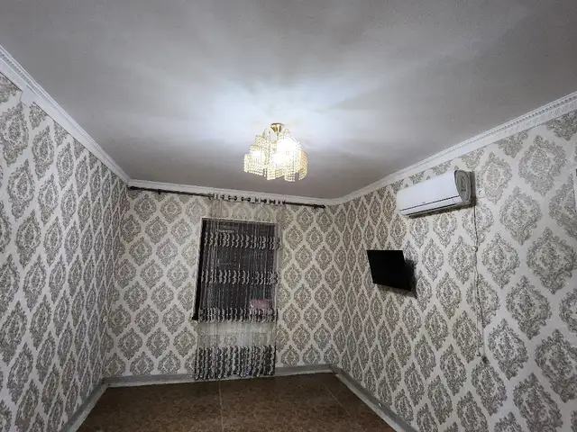 1-комн. квартира, 4 этаж, 40 м², 12 мкр, Худжанд