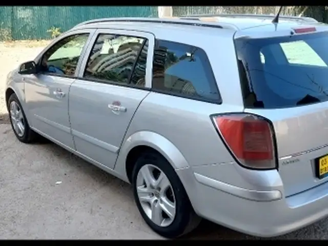 Opel Astra H