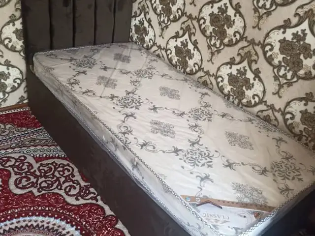 Кровать с матрасом, Душанбе