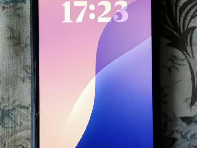 Apple iPhone 11, 128 gb, Black, Ҷаббор Расулов