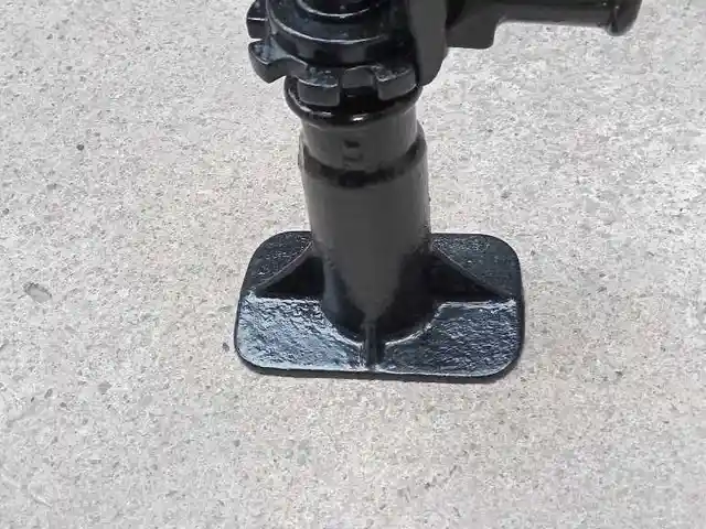 Домкрат УАЗ, Душанбе