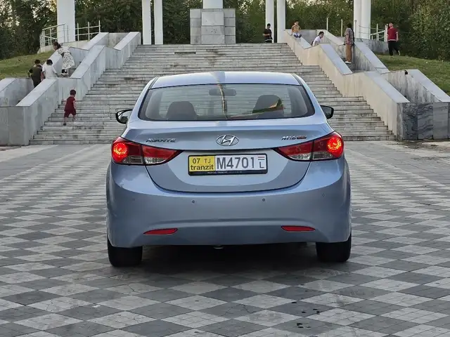 Hyundai Avante, 2012, Турсунзаде - 2