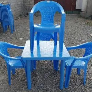 Стол и стулья, Душанбе