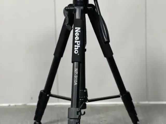 Штатив Tripod Stand Multifunctional 2.1m Neepho NP-910A, Душанбе
