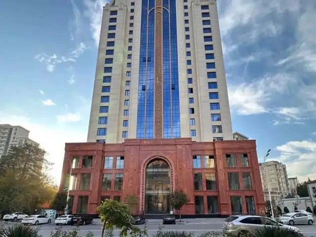 3-комн. квартира, 13 этаж, 95 м², Шохмансур, Душанбе