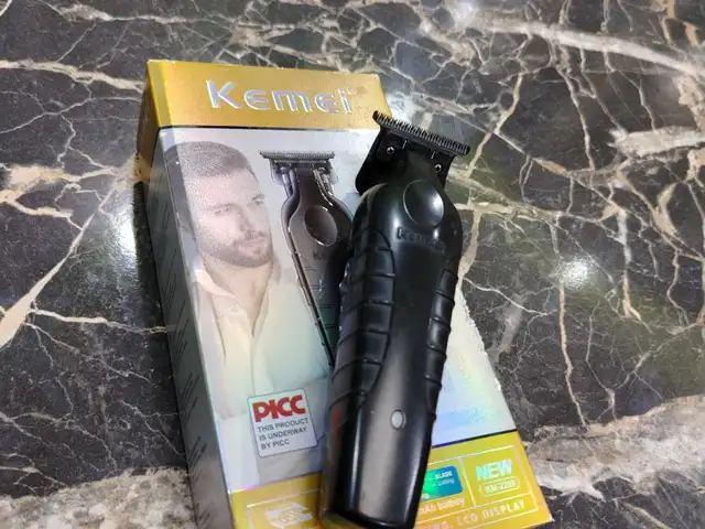 Триммер Kemei, Худжанд