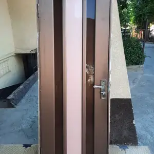 Межкомнатная дверь, Худжанд