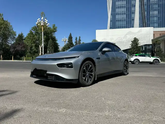 Xpeng P7, 2024, Душанбе - 7