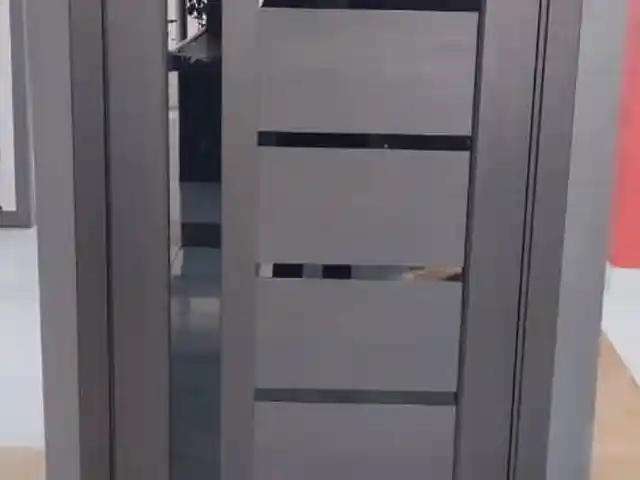 Дверь, Душанбе