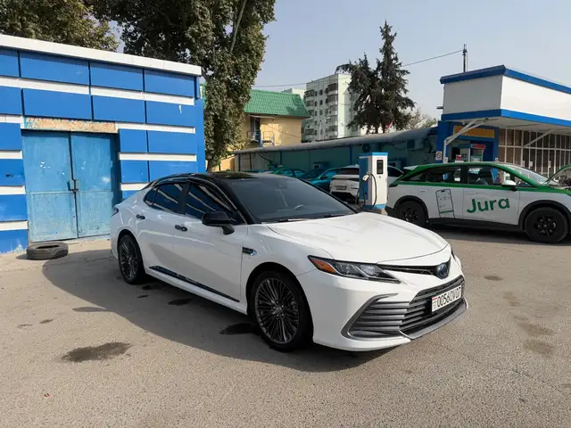 Toyota Camry, 2022, Душанбе - 2