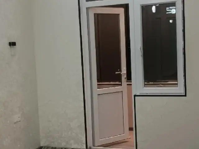 3-комн. квартира, 3 этаж, 65м², 28 мкр, Худжанд