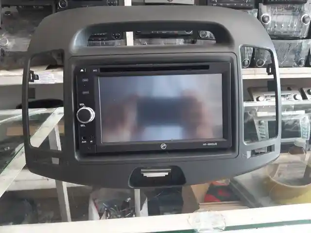 Штатный монитор от Hyundai Elsntra, Душанбе