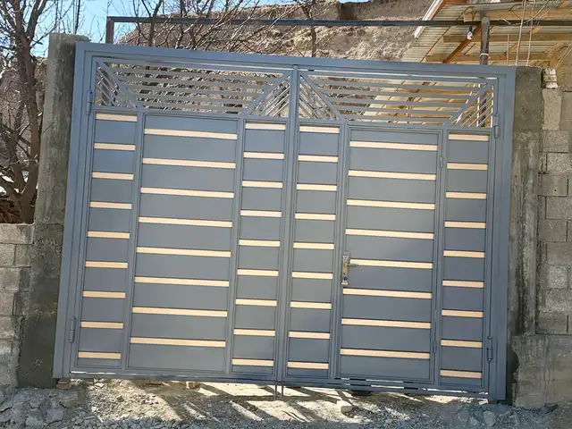 Дарвоза, Душанбе
