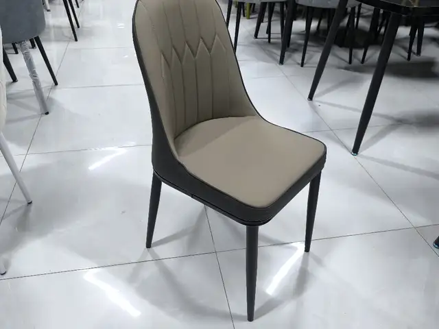 Стул, Душанбе