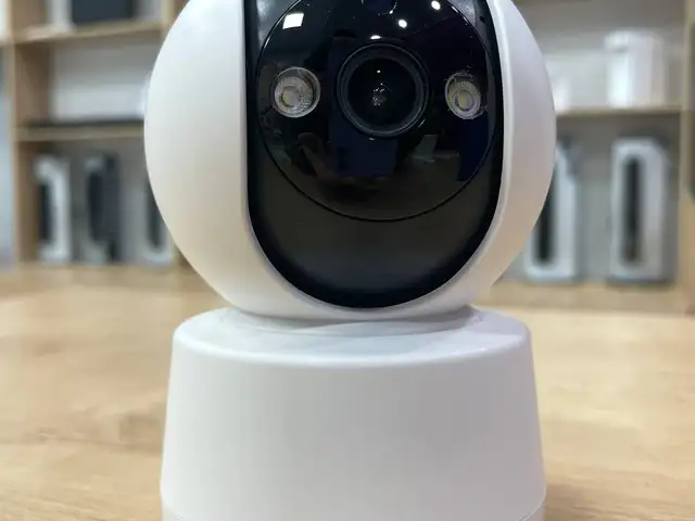Умная видеокамера Wi-Fi 5 MP, Душанбе