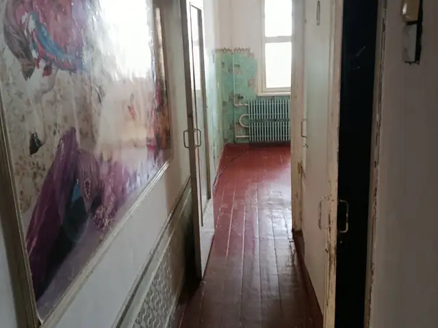 3-комн. квартира, 1 этаж, 57 м², Бунёдкор, Истиклол