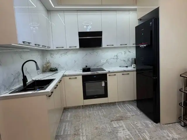 2-комн. квартира, 9 этаж, 50 м², Шохмансур, Голубой Экран, Напротив Пайкар, Душанбе