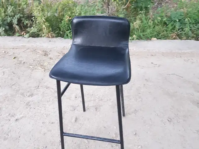 Стулья 2шт, Хуҷанд